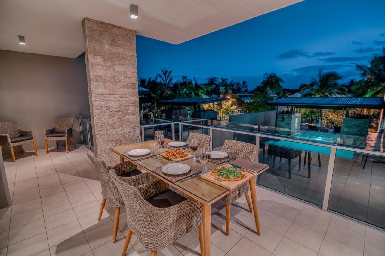 Coconut Grove Aparthotel Port Douglas Exterior foto