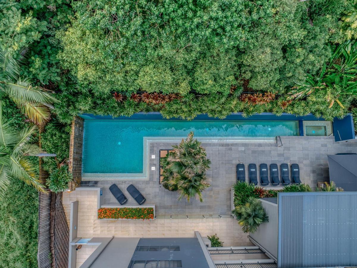 Coconut Grove Aparthotel Port Douglas Exterior foto