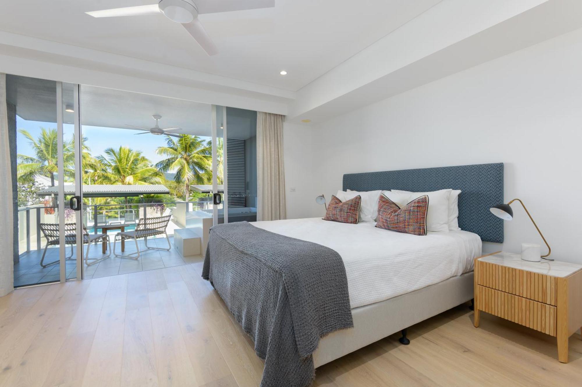 Coconut Grove Aparthotel Port Douglas Exterior foto