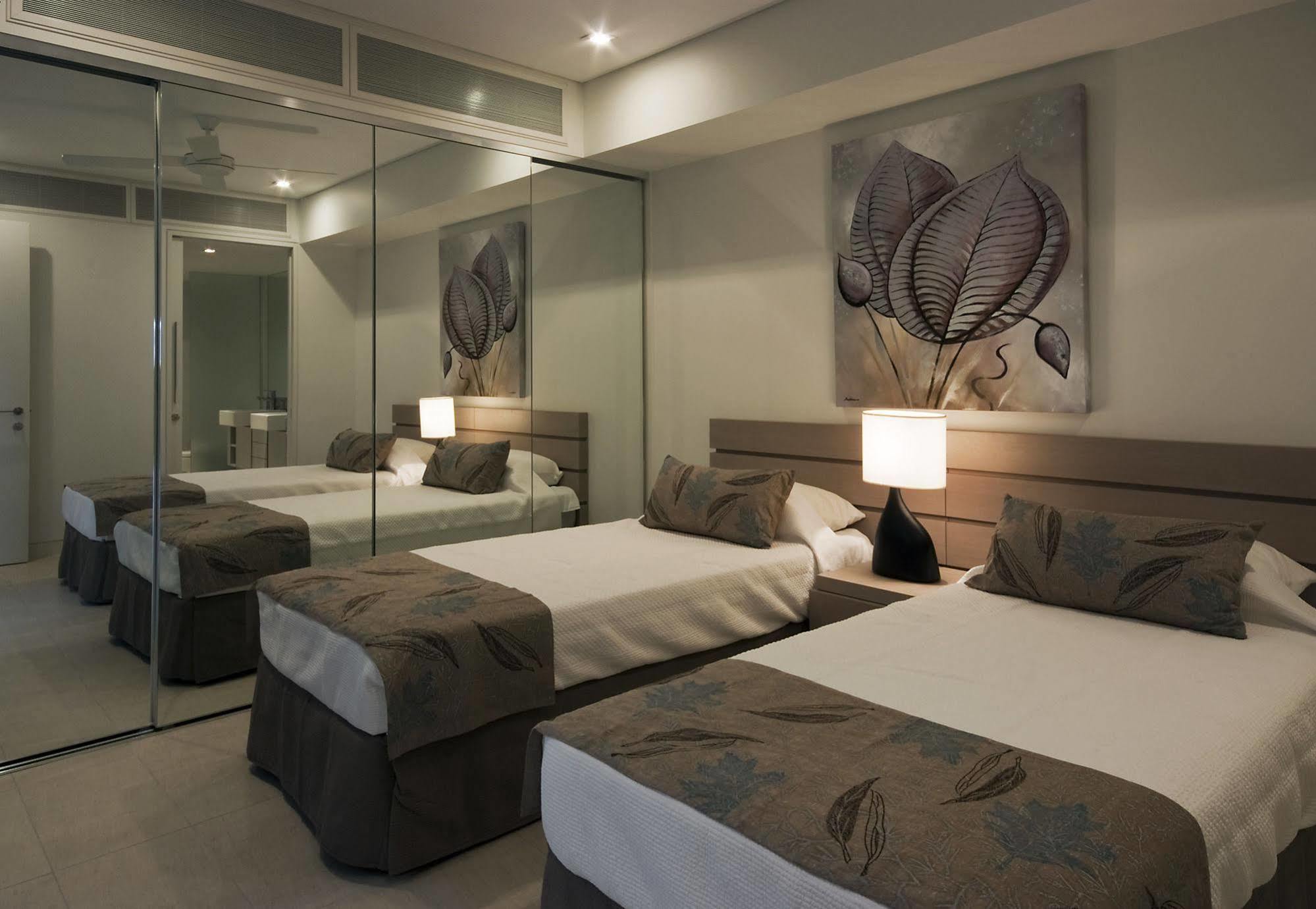 Coconut Grove Aparthotel Port Douglas Exterior foto