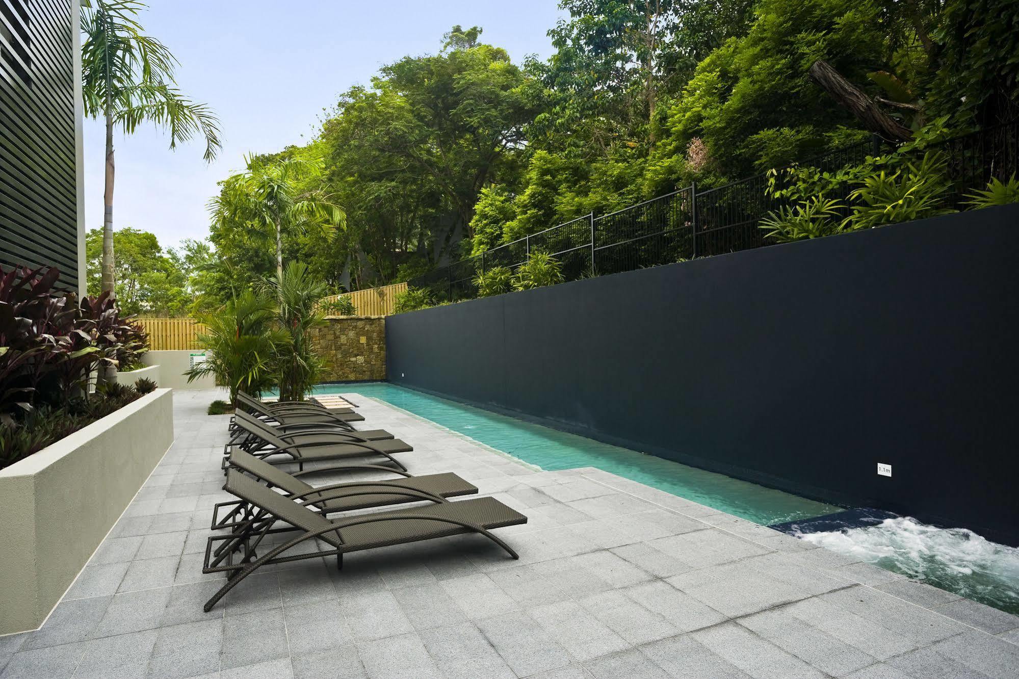 Coconut Grove Aparthotel Port Douglas Instalações foto