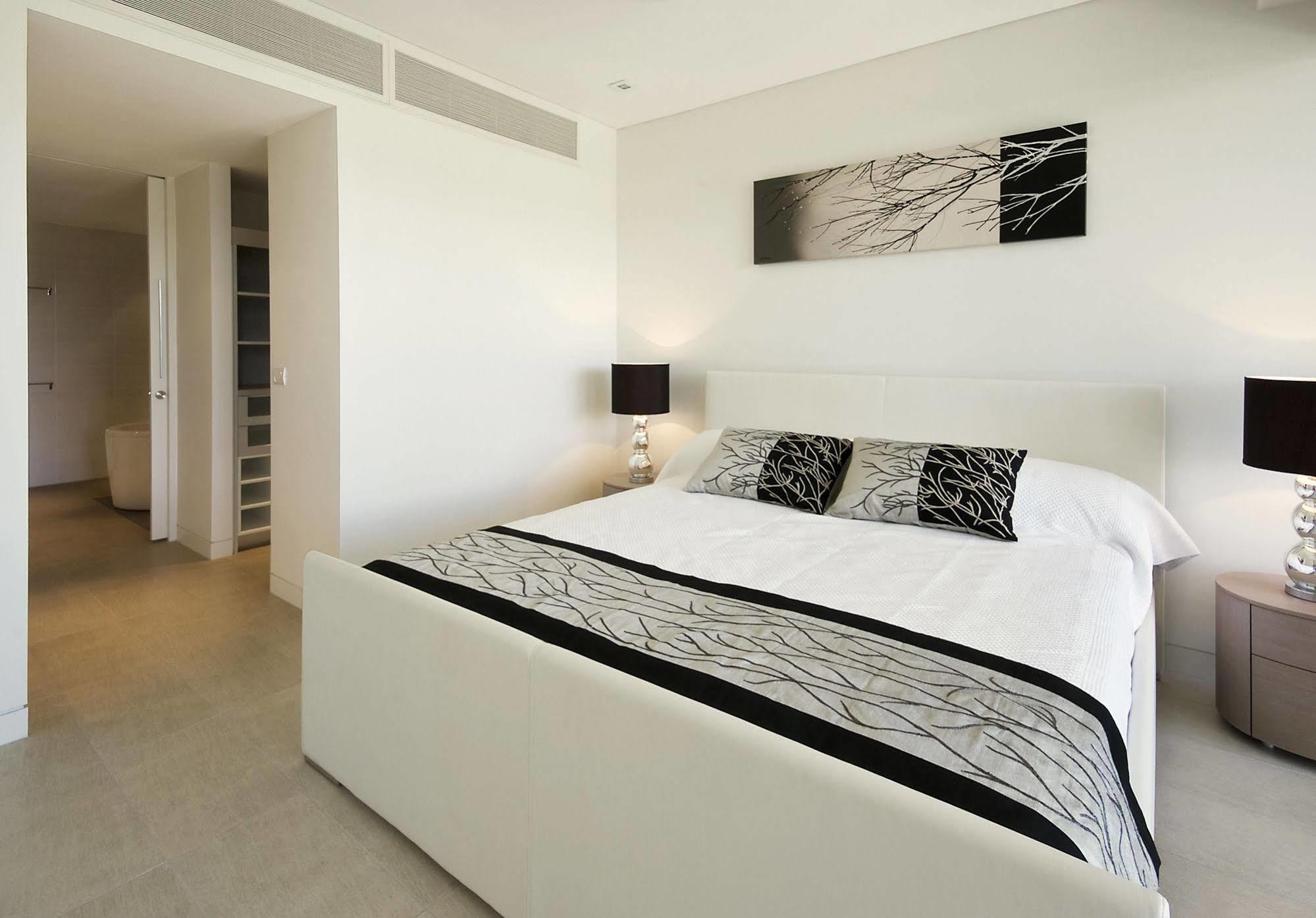 Coconut Grove Aparthotel Port Douglas Quarto foto